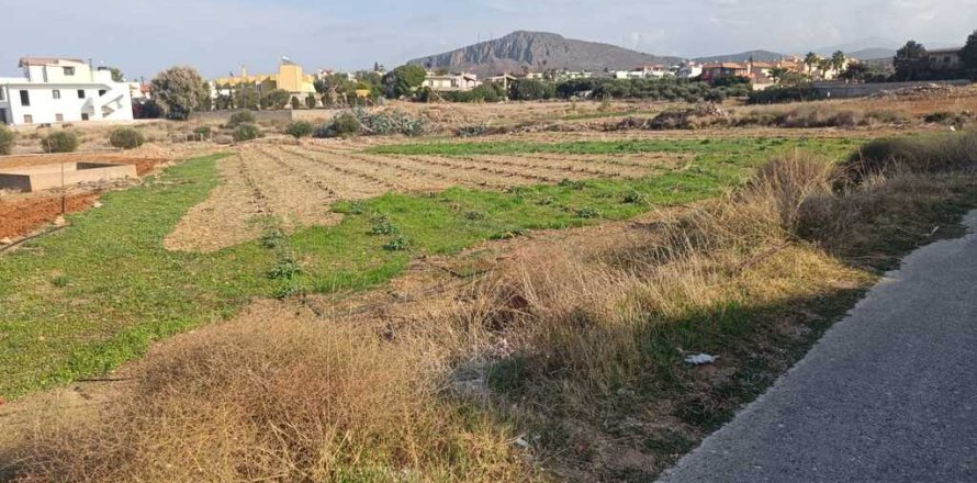 2672m² Land in Heraklion, Greece No. 107667