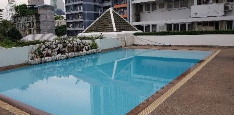 3 dormitorios Penthouse en Bangkok, Thailand No. 95816