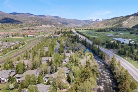 Кондоминиум  с 4 спальнями в Эдвардс, США №61983 30