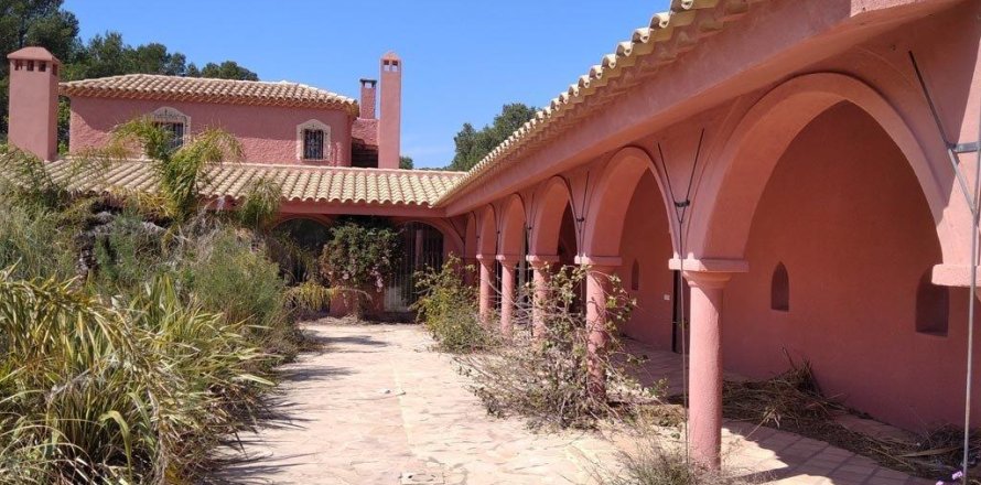 9 bedrooms House in L'Ametlla de Mar, Spain No. 25151