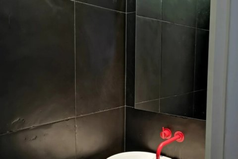 3 bedrooms House in Athens, Greece No. 109315 9