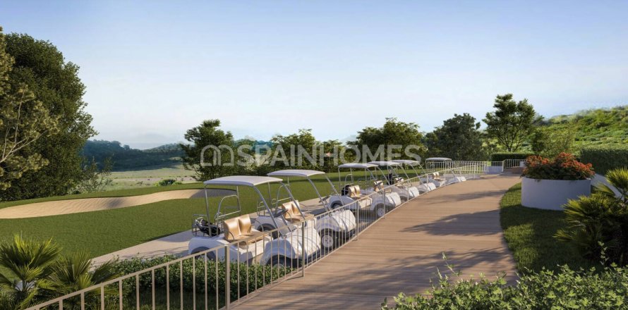 3 bedrooms Penthouse in Estepona, Spain No. 121575