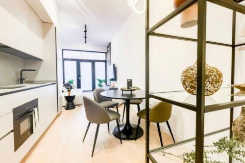 2 bedrooms Apartment in Madrid, Spain No. 124767