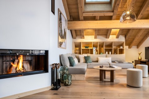 4 bedrooms Apartment in Les Allues, France No. 99680 6