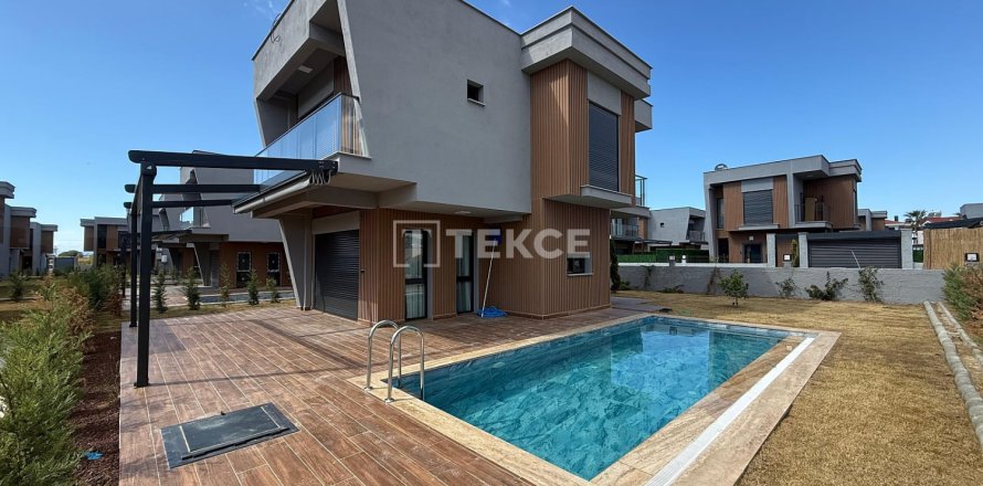 3 dormitorios Villa en Kusadasi, Turkey No. 120994