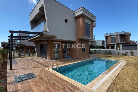 3 bedrooms Villa in Kusadasi, Turkey No. 120994