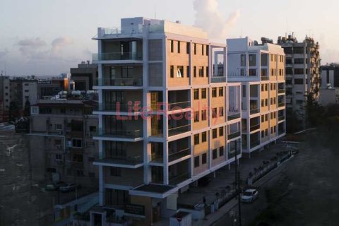 2 bedrooms Apartment in Limassol, Cyprus No. 102549 1