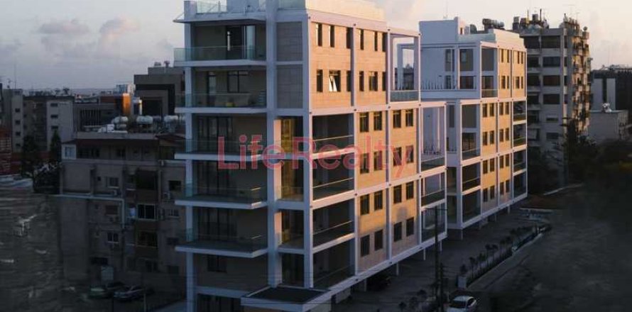 2 bedrooms Apartment in Limassol, Cyprus No. 102549