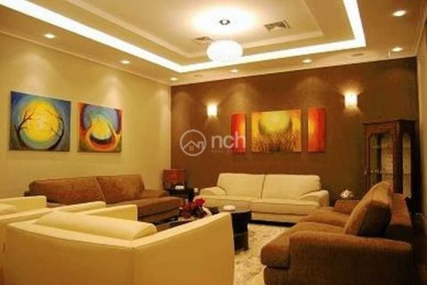 5 bedrooms Villa in Agios Athanasios, Cyprus No. 74459 6