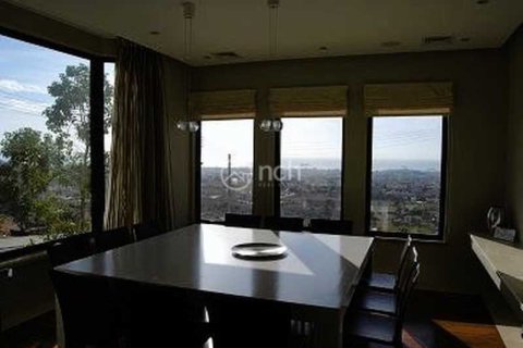 5 bedrooms Villa in Agios Athanasios, Cyprus No. 74459 8