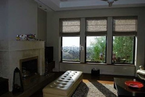 5 bedrooms Villa in Agios Athanasios, Cyprus No. 74459 13