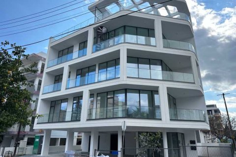 3 bedrooms Apartment in Limassol, Cyprus No. 34598 1