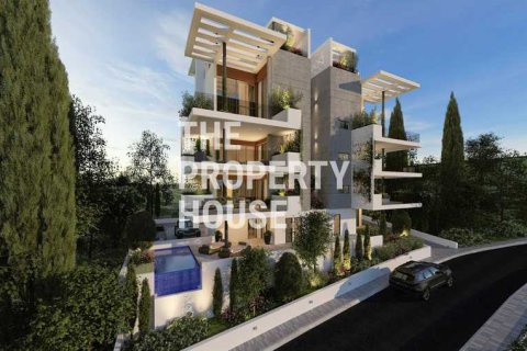 3 bedrooms Penthouse in Germasogeia, Cyprus No. 32246 1