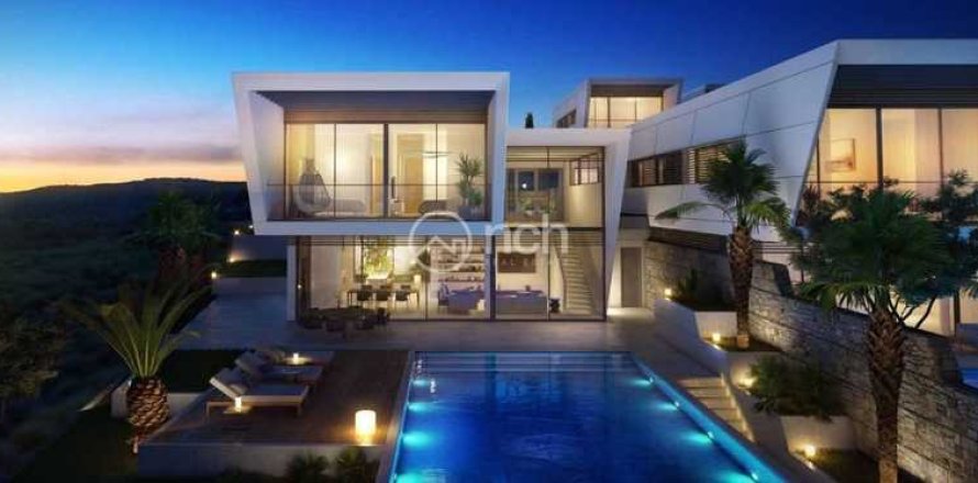 3 bedrooms Villa in Mouttagiaka, Cyprus No. 83501