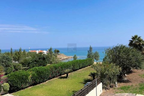 5 chambres House à Paralimni, Cyprus No. 73698 3