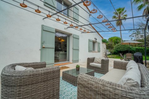 5 dormitorios Villa en Opio, France No. 78579 2