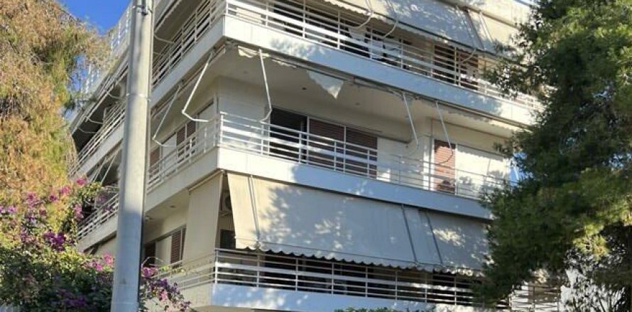 3 bedrooms Apartment in Glyfada, Greece No. 107710