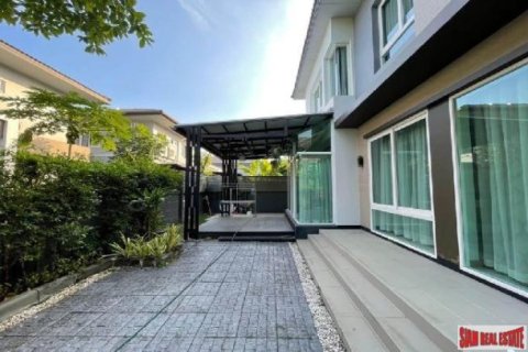 4 bedrooms House in Bang Na, Thailand No. 97060 11