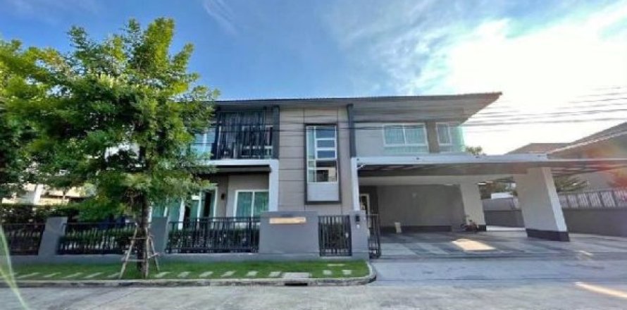 4 bedrooms House in Bang Na, Thailand No. 97060