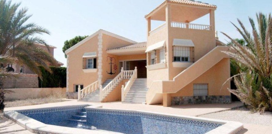 3 bedrooms Villa in La Manga del Mar Menor, Spain No. 124390