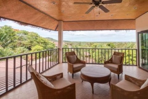 4 bedrooms Villa in Hua Hin, Thailand No. 95873 20