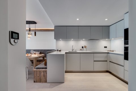 2 bedrooms Apartment in Val-d'Isere, France No. 99402 6