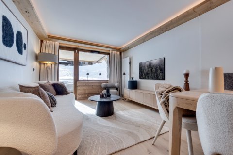 2 bedrooms Apartment in Val-d'Isere, France No. 99402 2