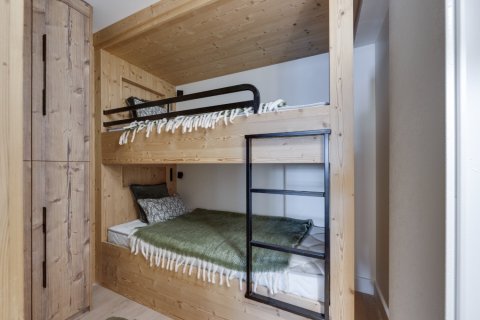 2 bedrooms Apartment in Val-d'Isere, France No. 99402 1