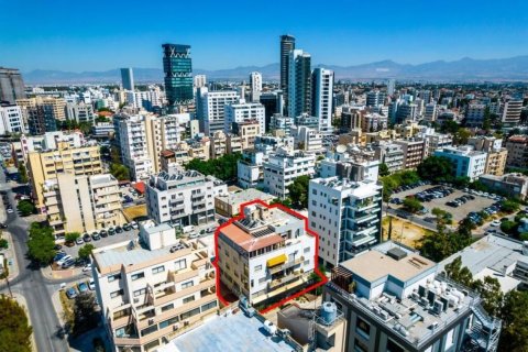 853m² Commercial property in Nicosia, Cyprus No. 105032 2