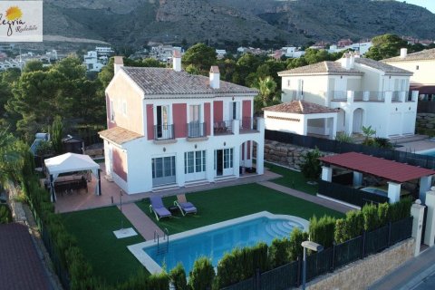4 bedrooms Villa in Finestrat, Spain No. 124381