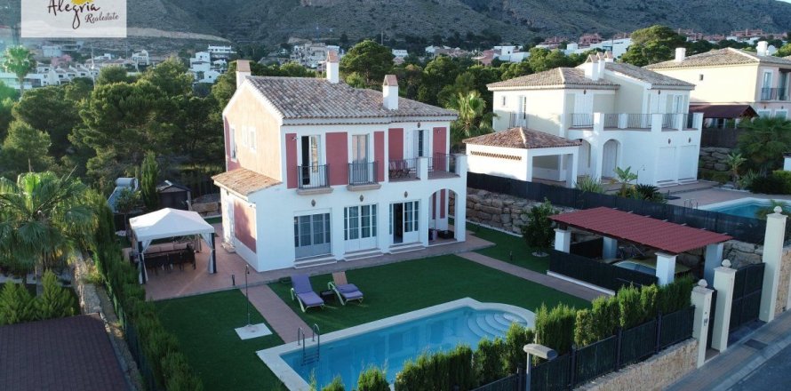 4 dormitorios Villa en Finestrat, Spain No. 124381