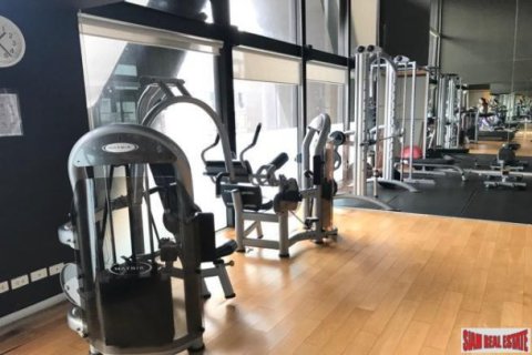 2 bedrooms Apartment in Bangkok, Thailand No. 96879 16