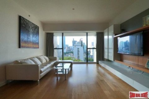 2 bedrooms Apartment in Bangkok, Thailand No. 96879 7