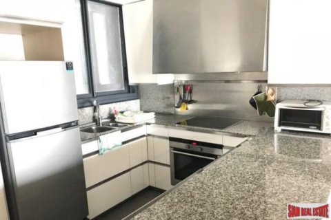 2 bedrooms Apartment in Bangkok, Thailand No. 96879 19