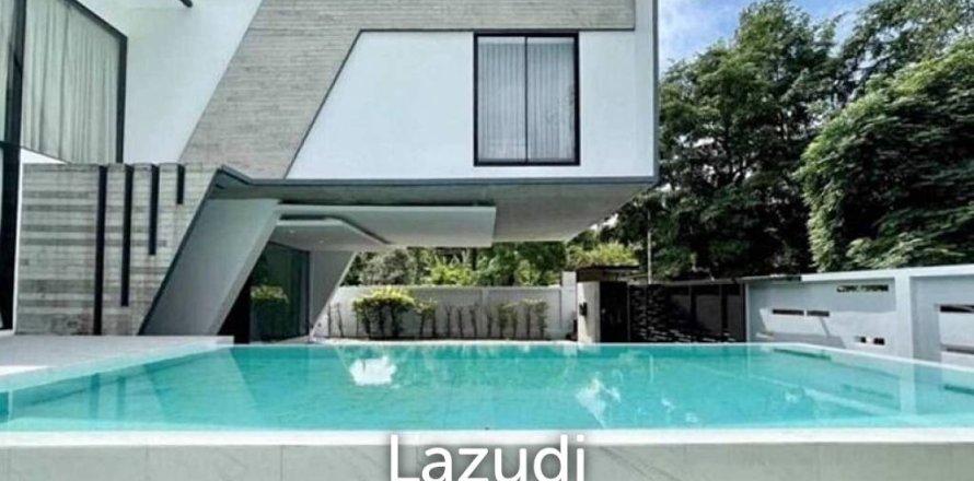 3 bedrooms House in Chiang Mai, Thailand No. 98023