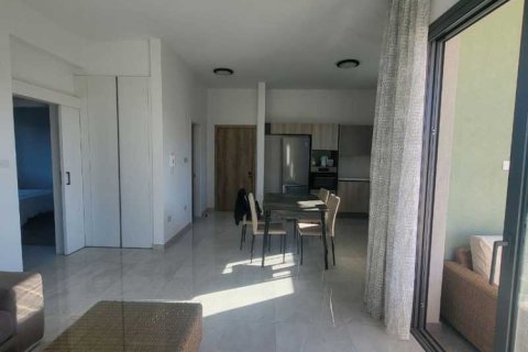 2 bedrooms Apartment in Limassol, Cyprus No. 34715 8