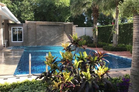 Дом с 4 спальнями в Чиангмай, Таиланд №98145 9