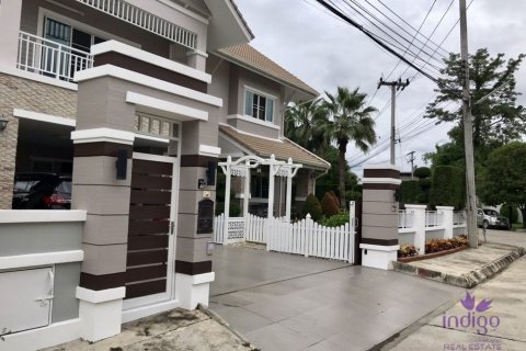 Дом с 4 спальнями в Чиангмай, Таиланд №98145 2