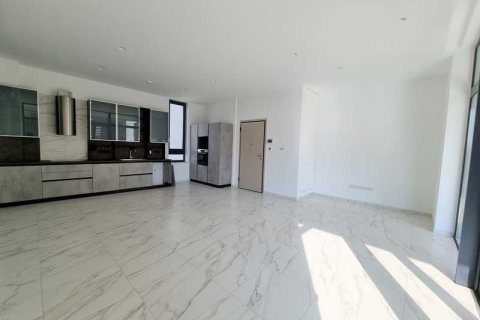 3 bedrooms Apartment in Germasogeia, Cyprus No. 34158 3