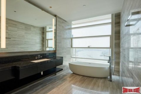 4 bedrooms Apartment in Bangkok, Thailand No. 98094 13