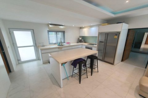 12 bedrooms Apartment in Rawai, Thailand No. 97283 9