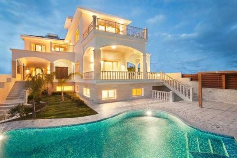 4 dormitorios House en Agios Tychonas, Cyprus No. 31000 9