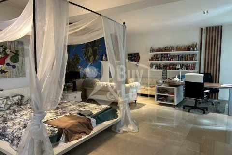 6 chambres House à Mouttagiaka, Cyprus No. 72801 4