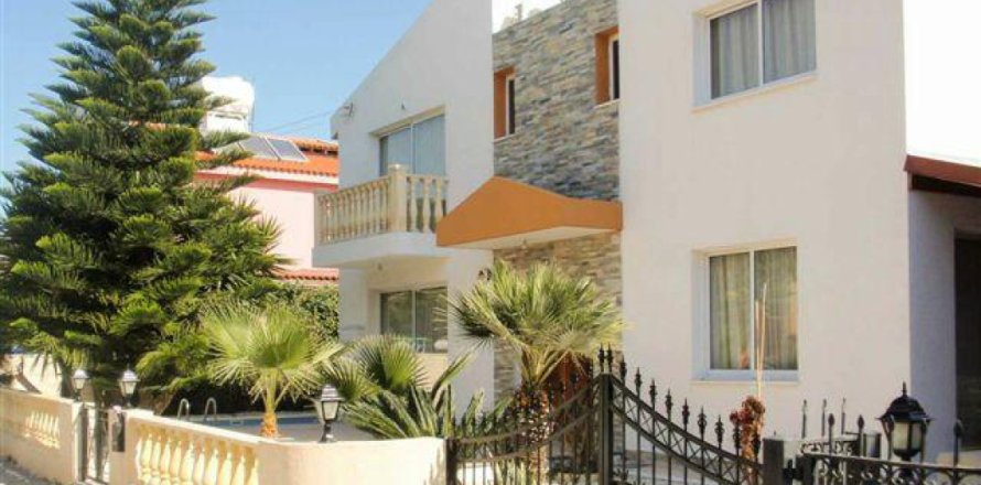 Studio Villa in Limassol, Cyprus No. 105640