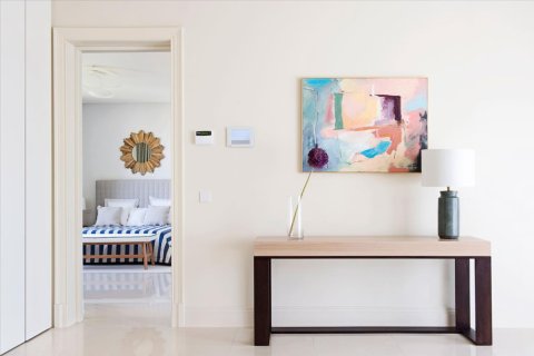 5 chambres Villa à Larnaca, Cyprus No. 105633 2