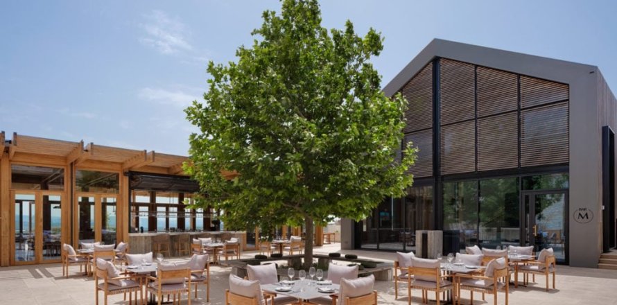 4 bedrooms Villa in Tsada, Cyprus No. 74290