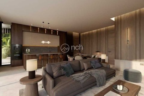 3 bedrooms Apartment in Limassol, Cyprus No. 82269 4