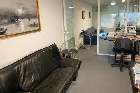 2 bedrooms Apartment in Glyfada, Greece No. 109230 1