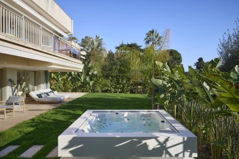 4 bedrooms Apartment in Cannes, France No. 84030 10