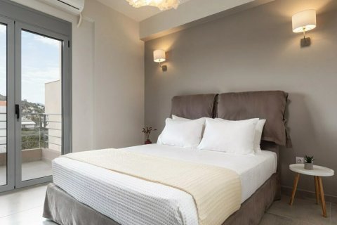 5 bedrooms House in Kalyvia Thorikou, Greece No. 108383 10